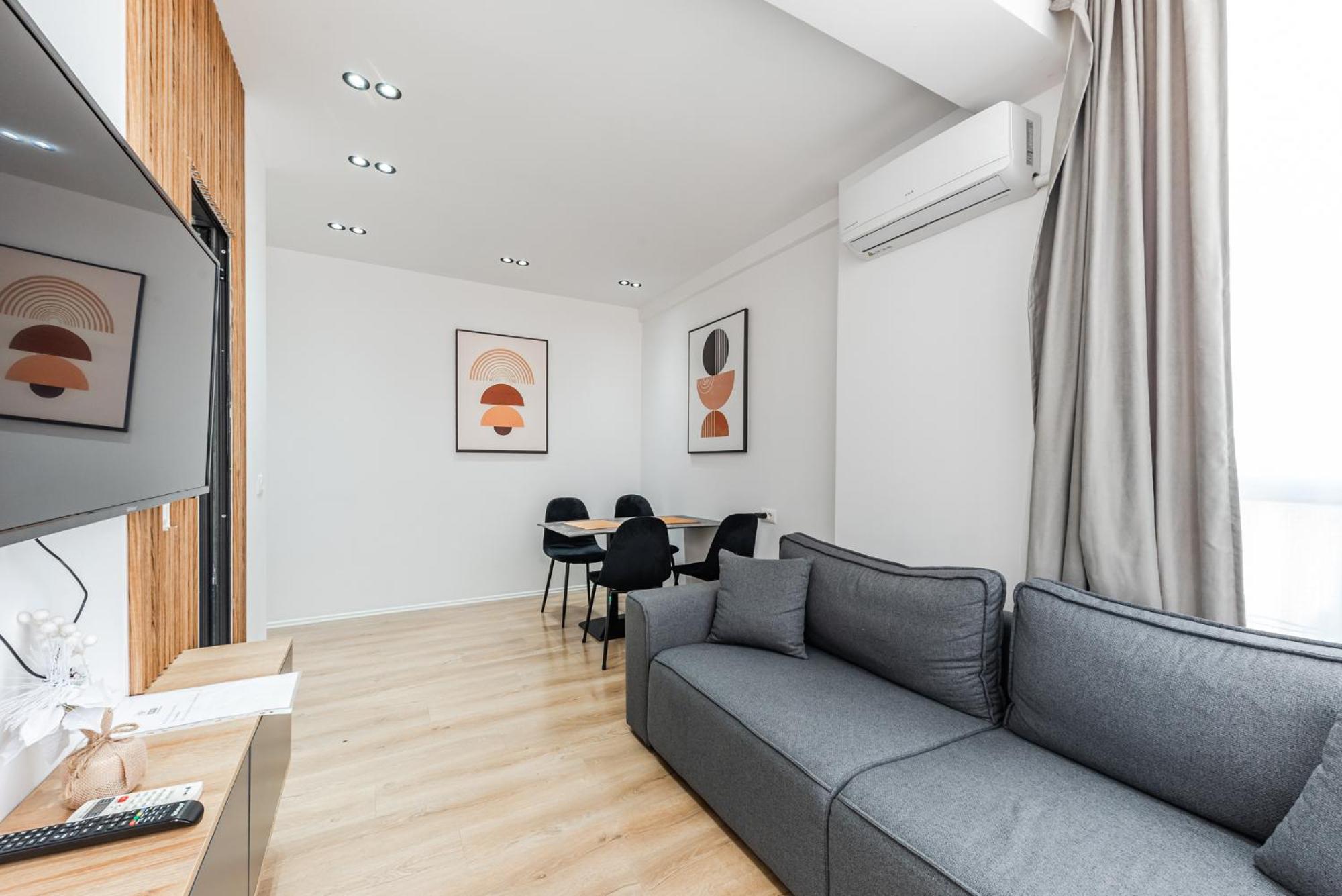 Atelier Apartments By Kondo Stays Tirana Exterior foto