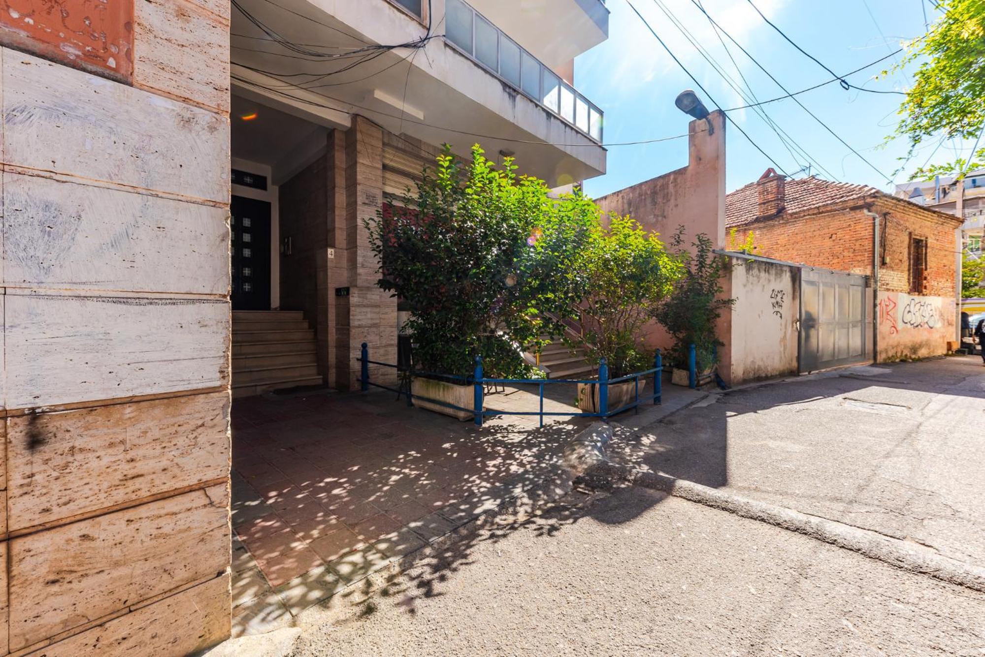 Atelier Apartments By Kondo Stays Tirana Exterior foto